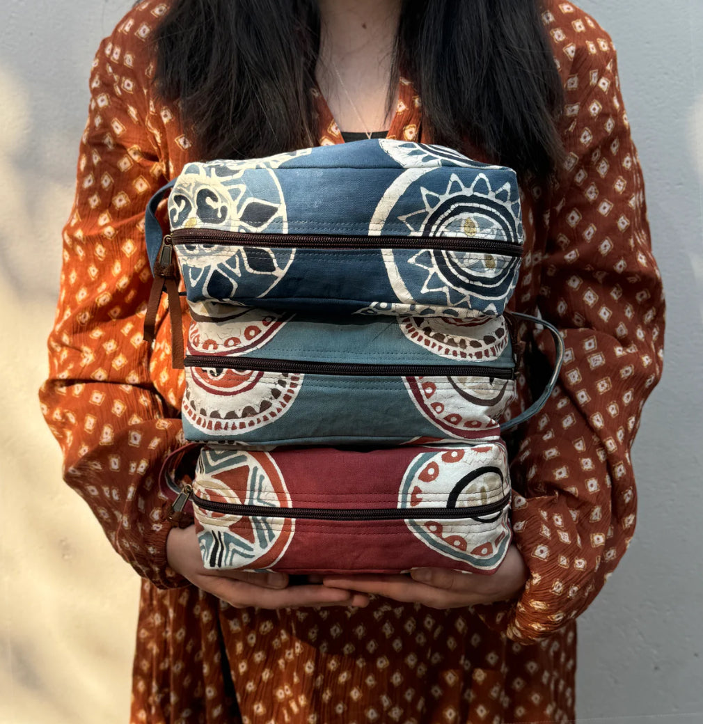 African Circles Massai Red Travel Pouch