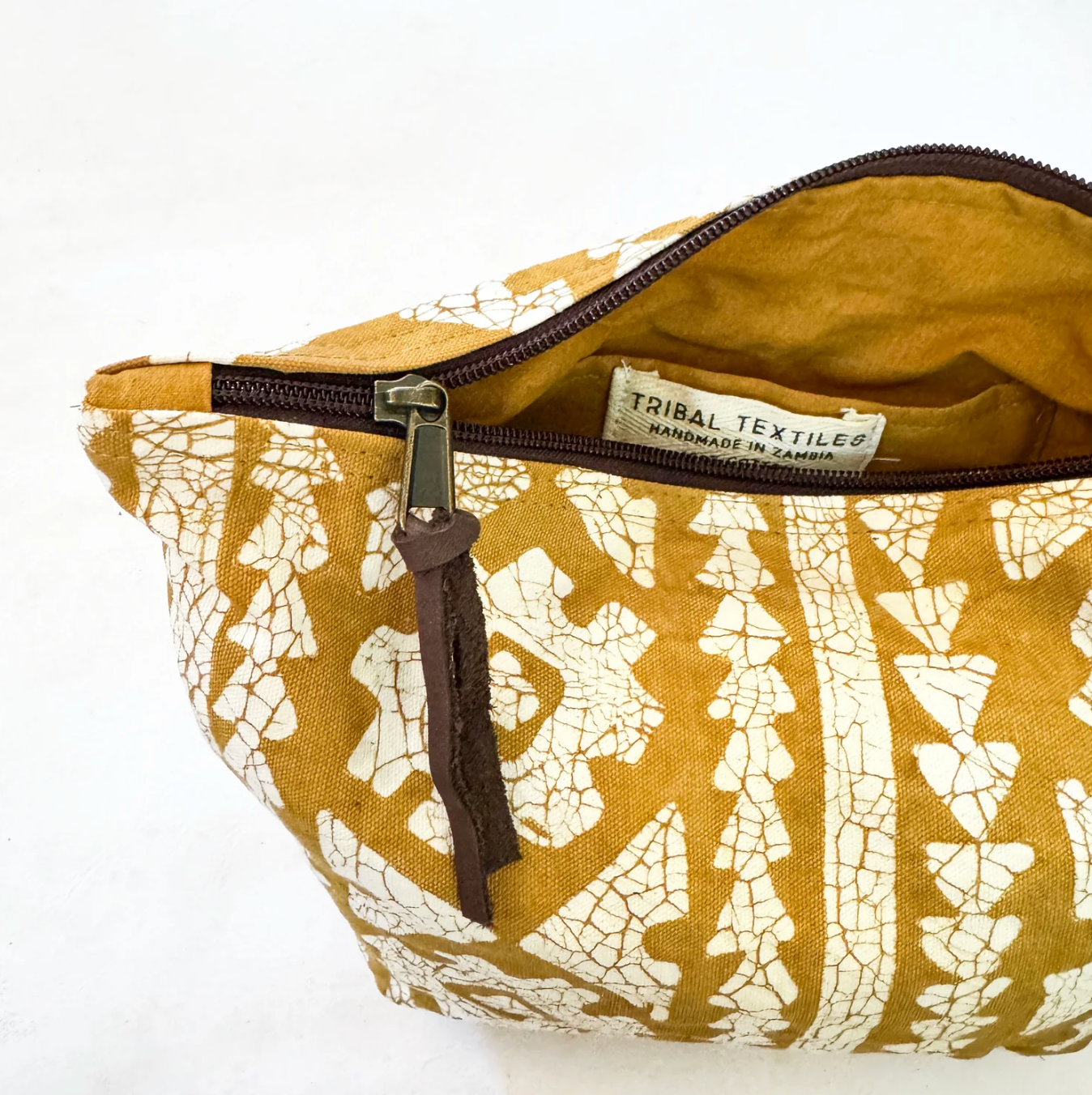 Atlas Moroccan Crackle Wash Bag