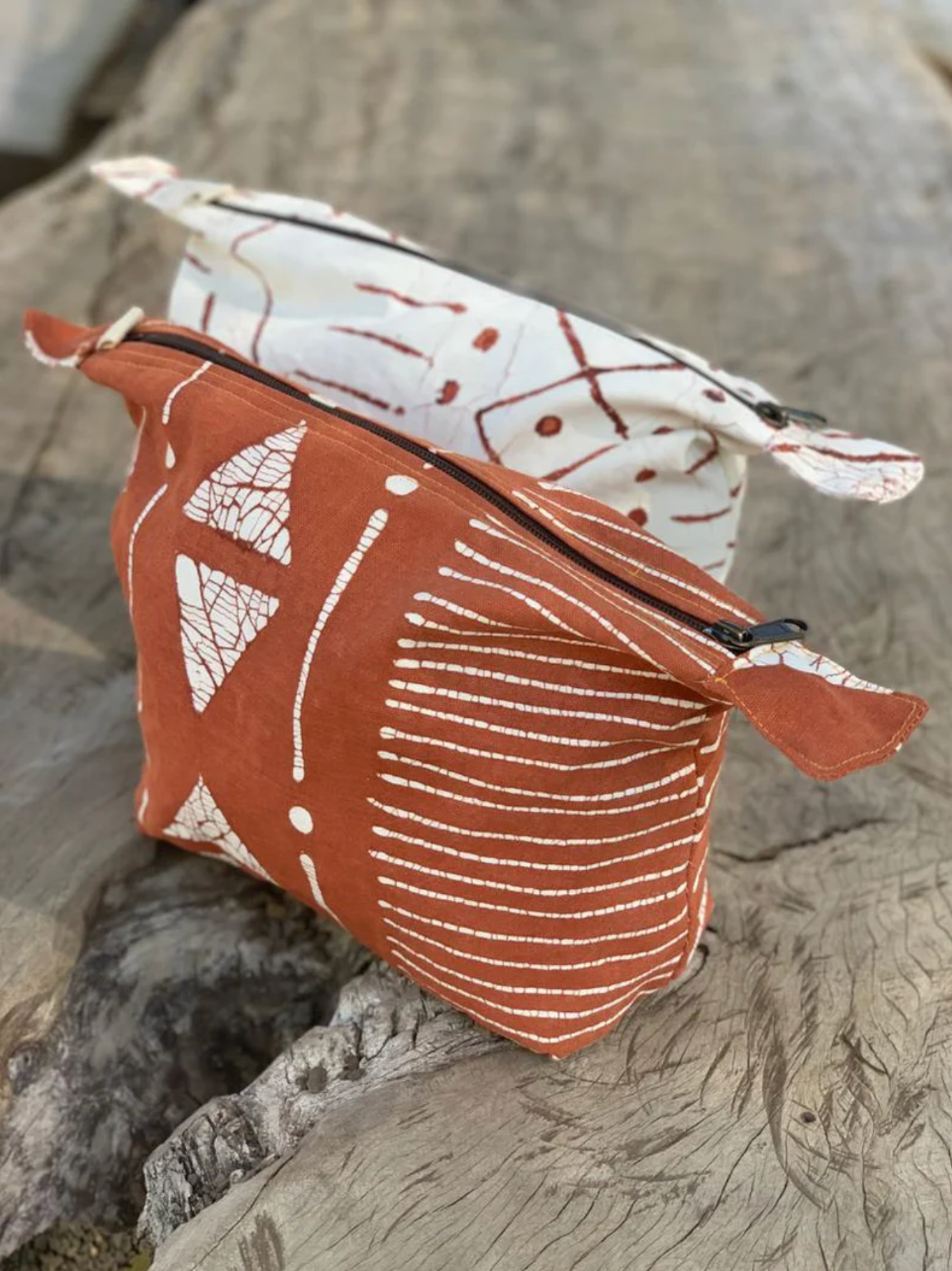 Matika Linear Rust Wash Bag