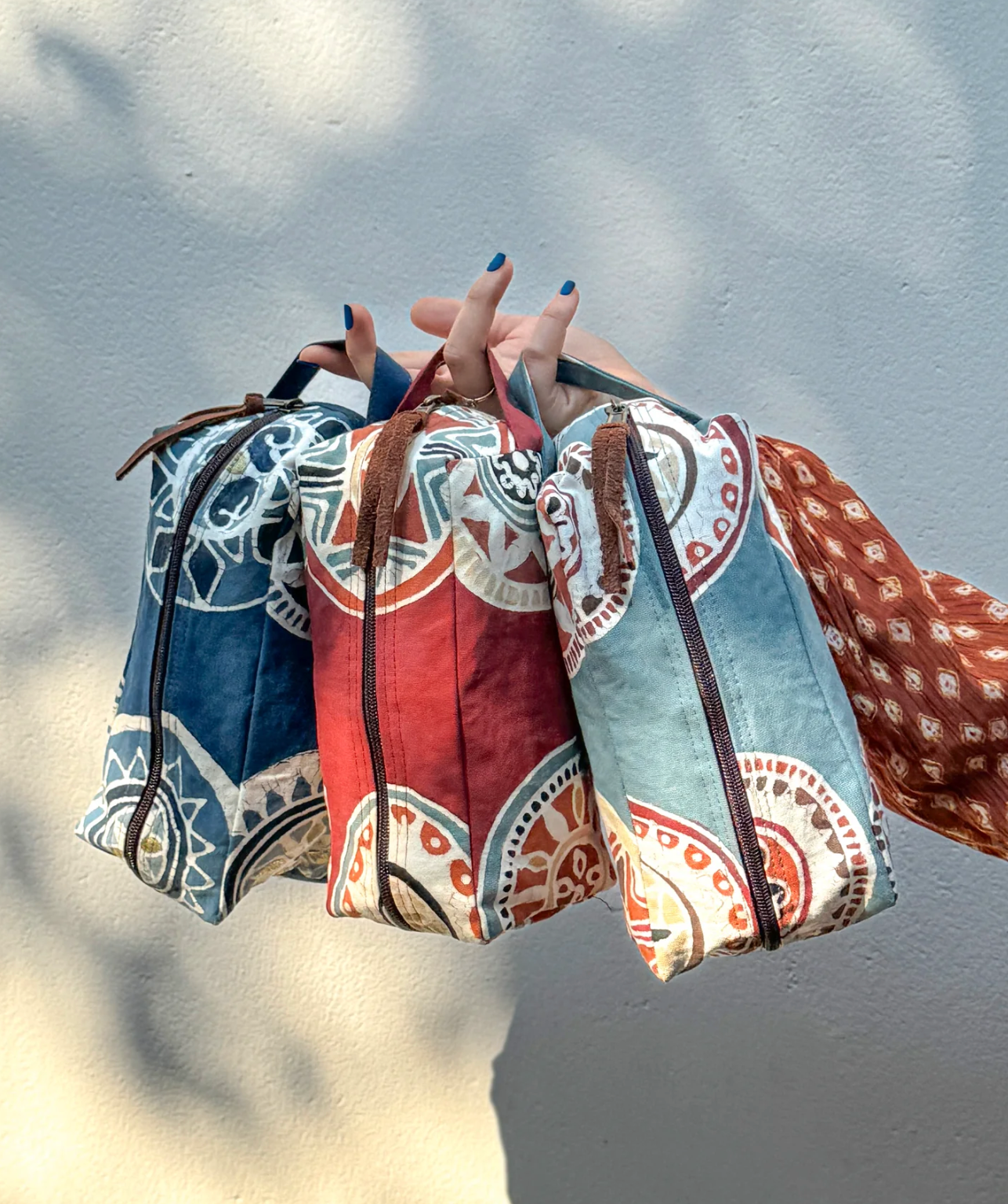 Travel, Cosmetic & Wash Bags